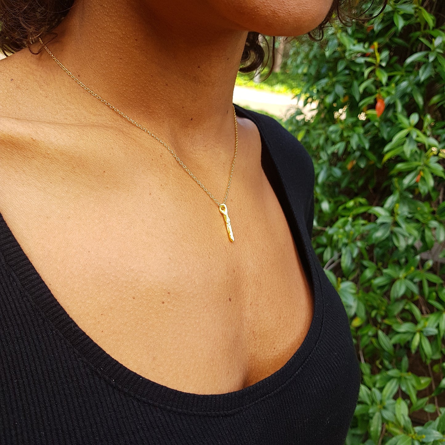 Collar Pals vertical plata chapada en oro de 18k