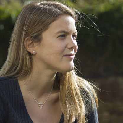 Collar Triángulo de plata