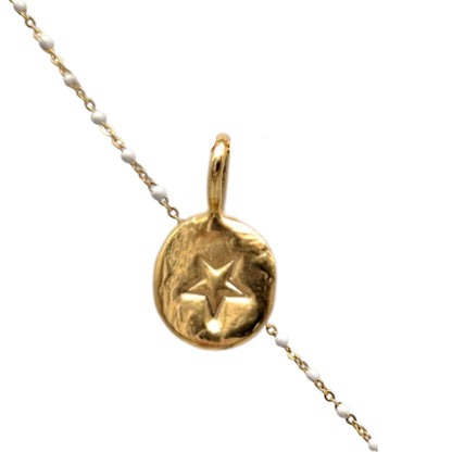Collar Amuleto de plata chapada en oro
