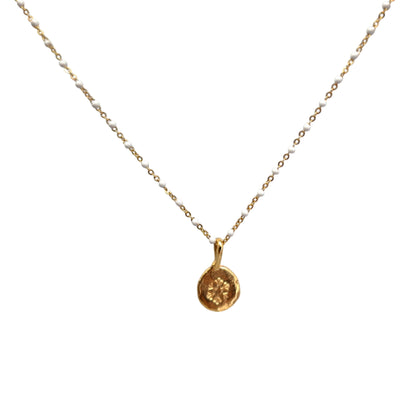 Collar Amuleto de plata chapada en oro