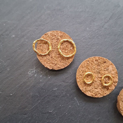 Pendientes Círculo de plata chapada en oro de 18k