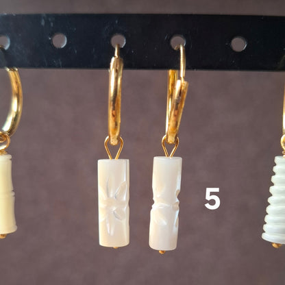 Aros plata con baño de oro y nácar